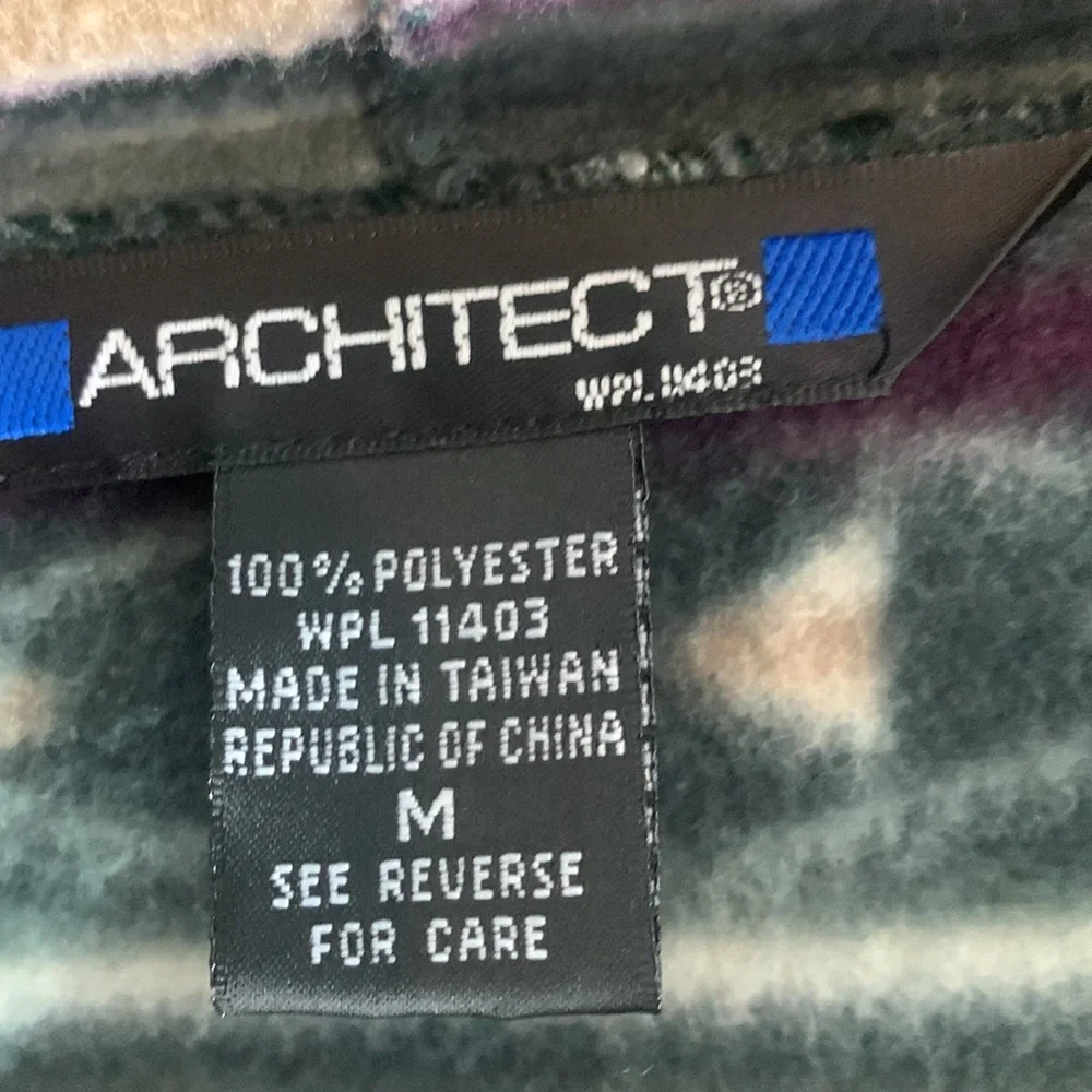 Cozy Aztec polartec hoodie that feels like a blanket! - Picture 3 of 4